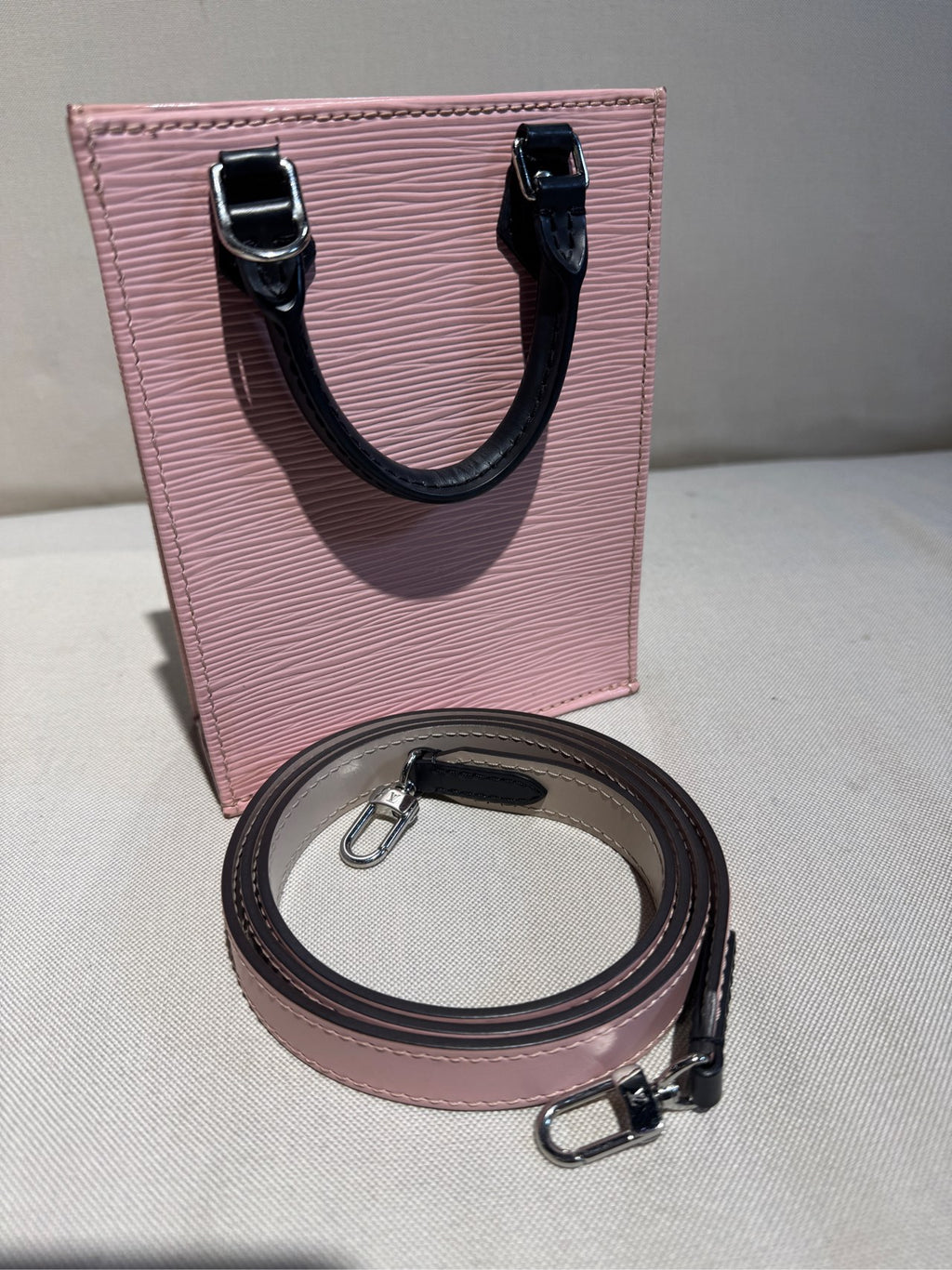 Louis Vuitton M58658