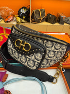 Salvatore Ferragamo Length 30 cm, width 11 cm, height 13 cm 21H337-700417