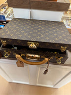Louis Vuitton M20085