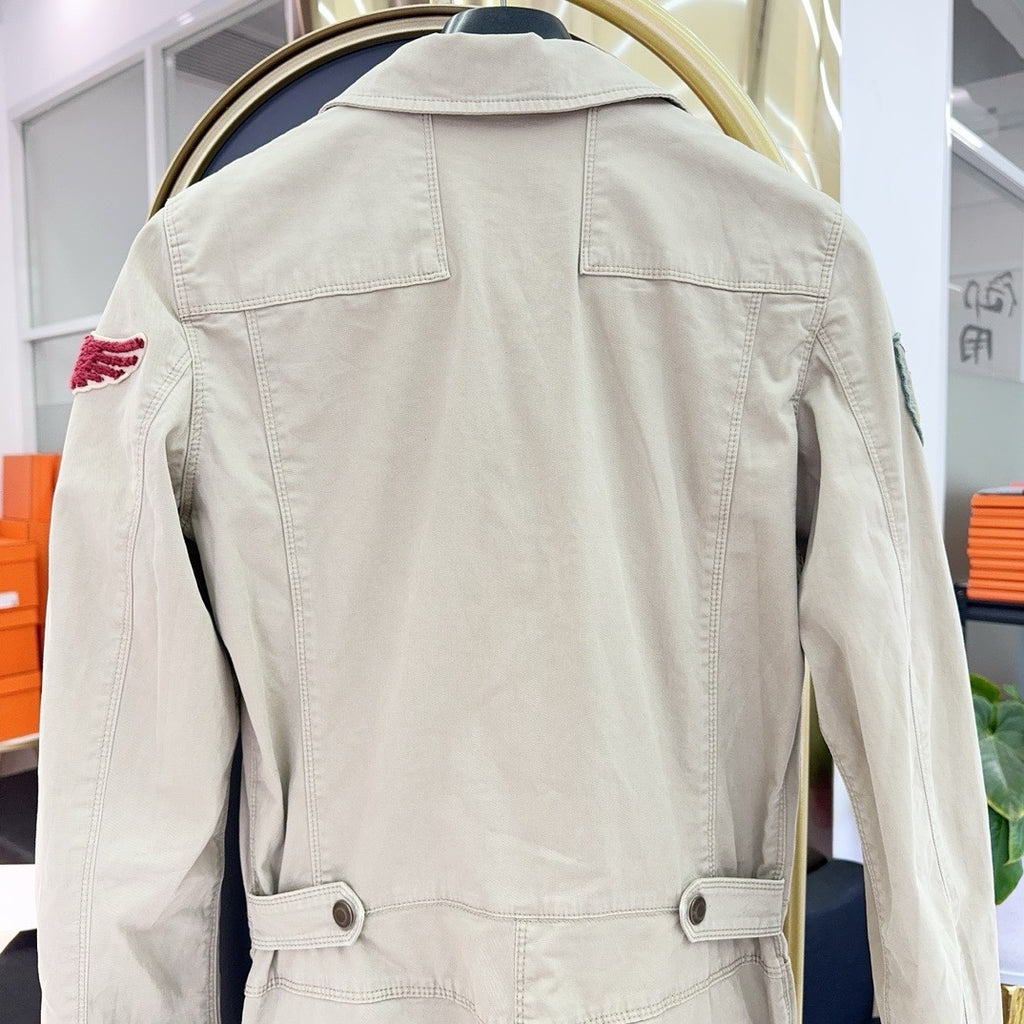 空白 Beige
