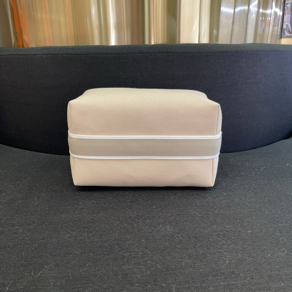 Hermes Canvas White