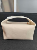 Hermes Canvas White
