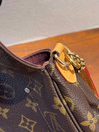 Louis Vuitton Favorite