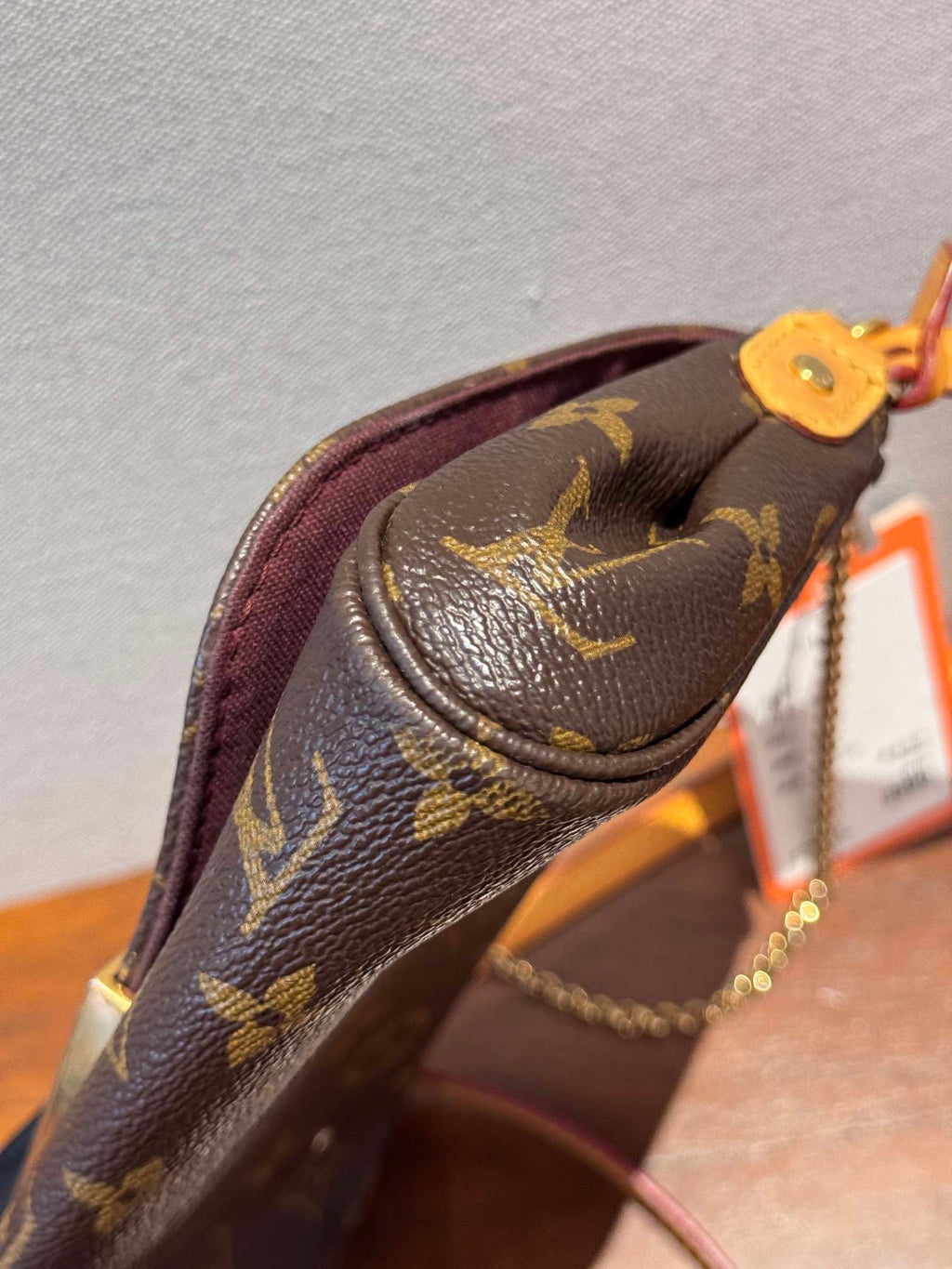 Louis Vuitton Favorite