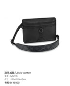 Louis Vuitton 28.0x20.0x4.0cm M52176