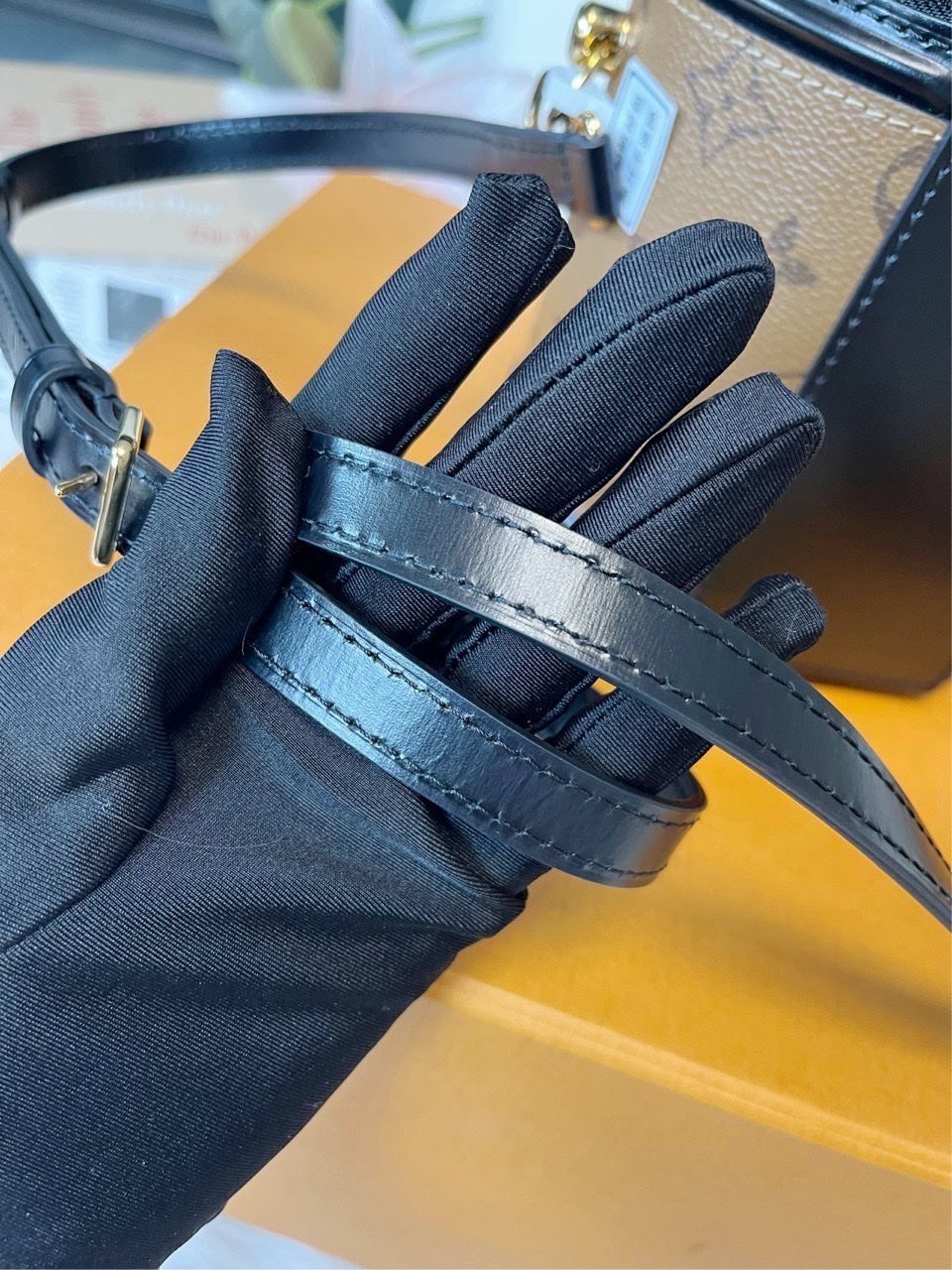 Louis Vuitton Cannes M43986