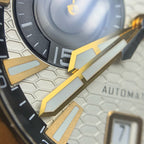 Girard-Perregaux Sea Hawk series 44 millimeters 49970-34-132-BB6A