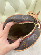 Louis Vuitton Boîte Chapeau Souple Crossbody 17 x 18 x 7 M45578