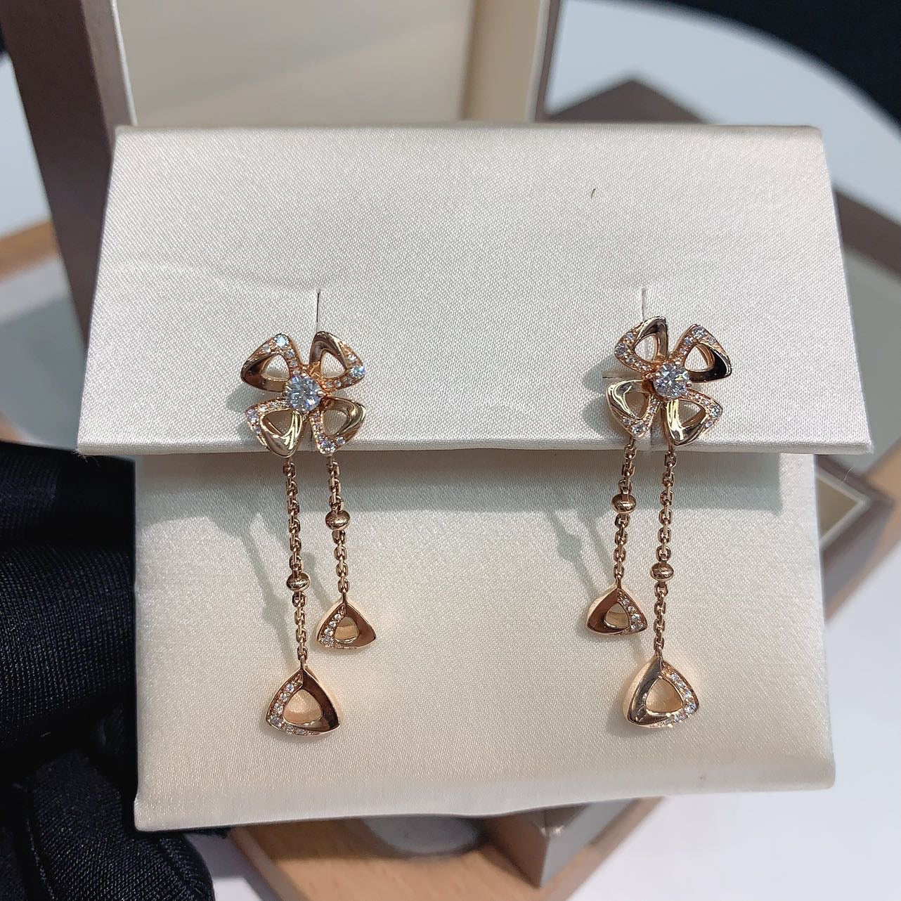Bvlgari Rose gold Earrings