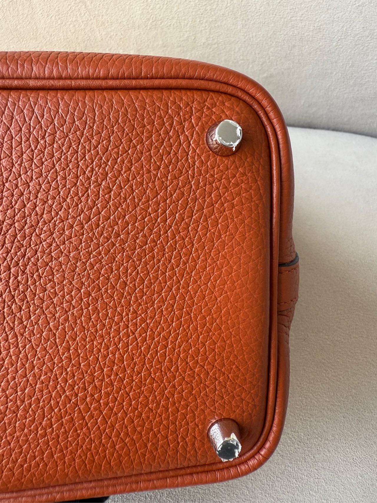 Hermes Red