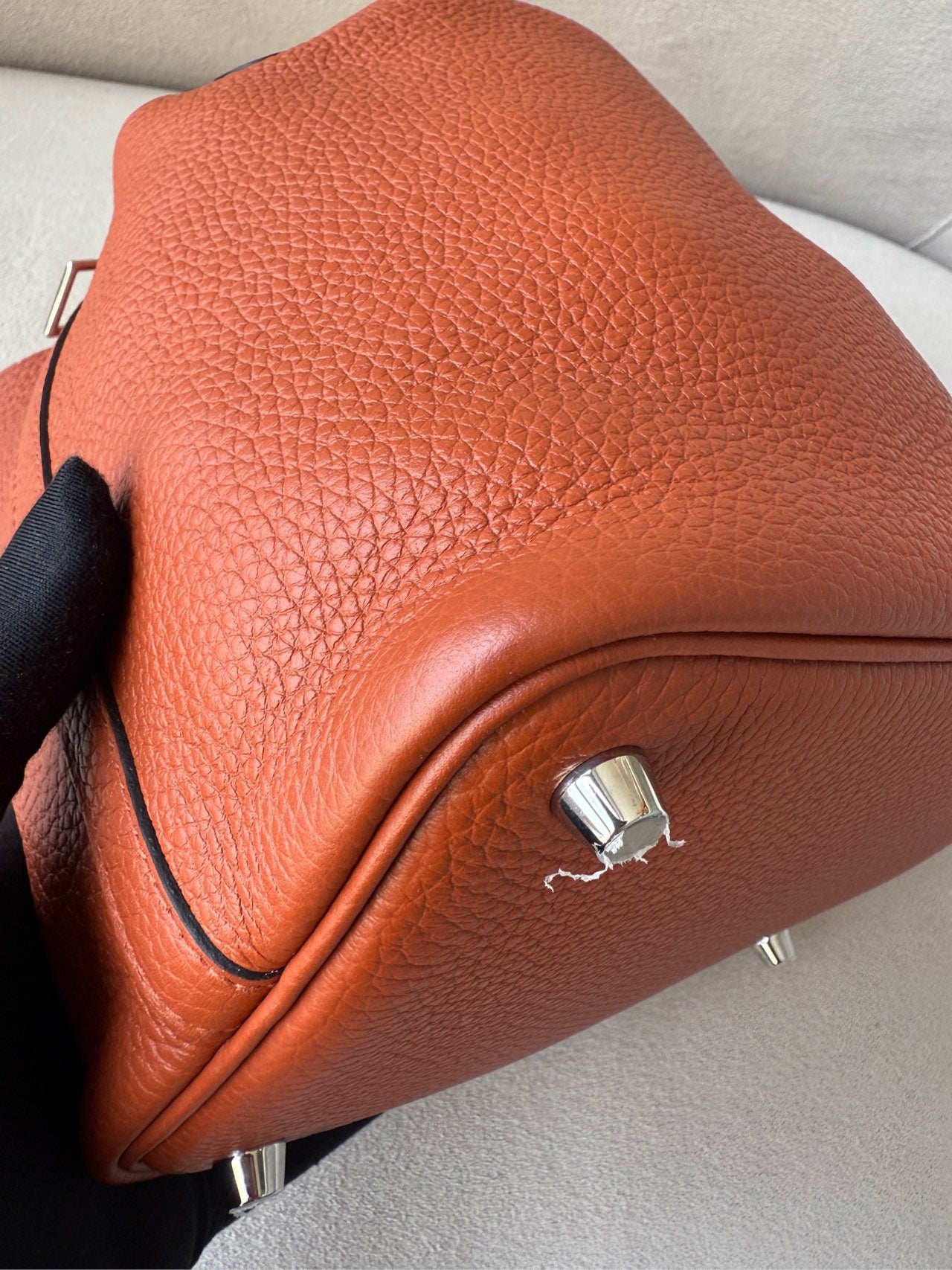 Hermes Red