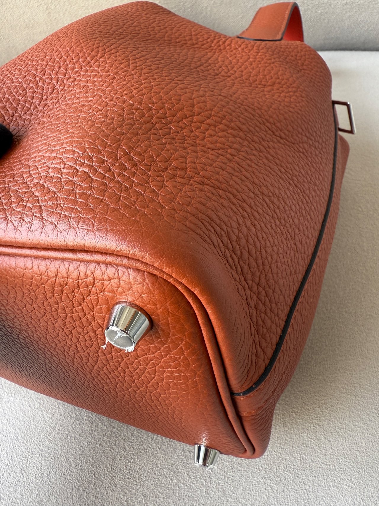 Hermes Red