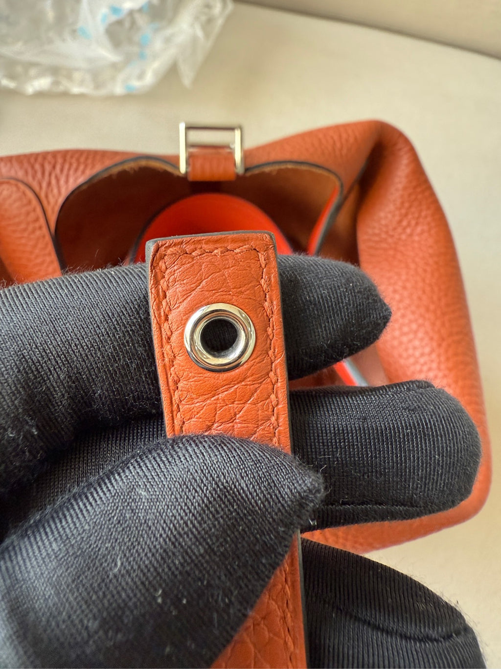 Hermes Red
