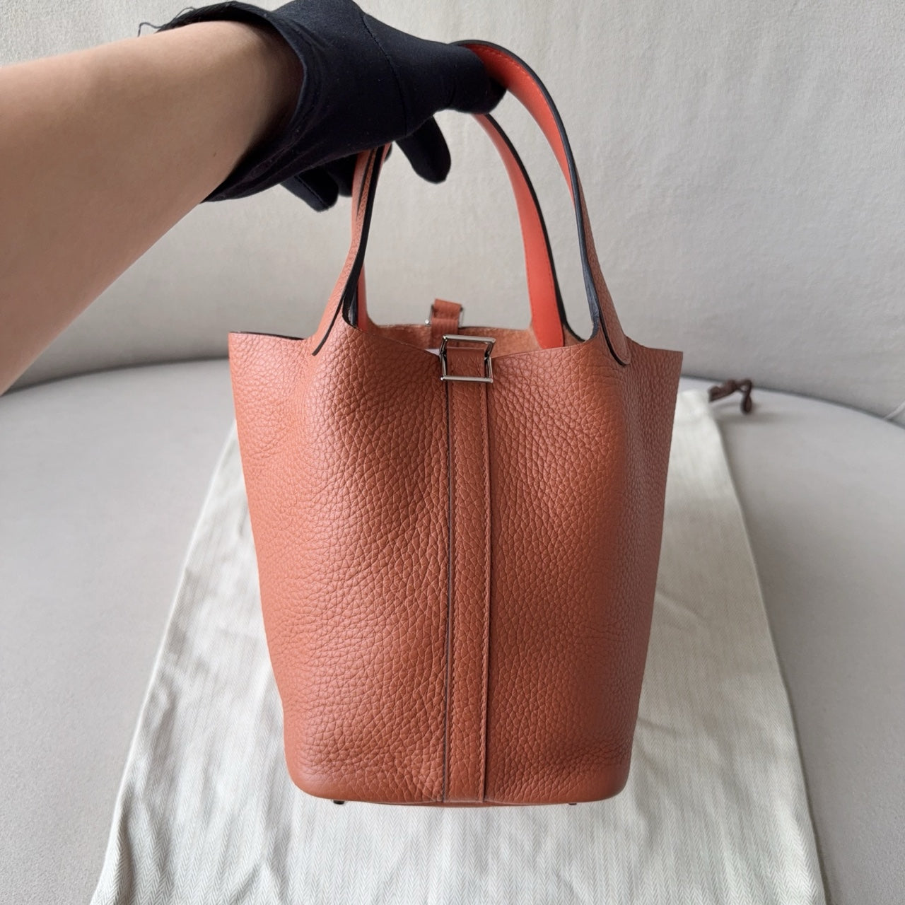Hermes Red