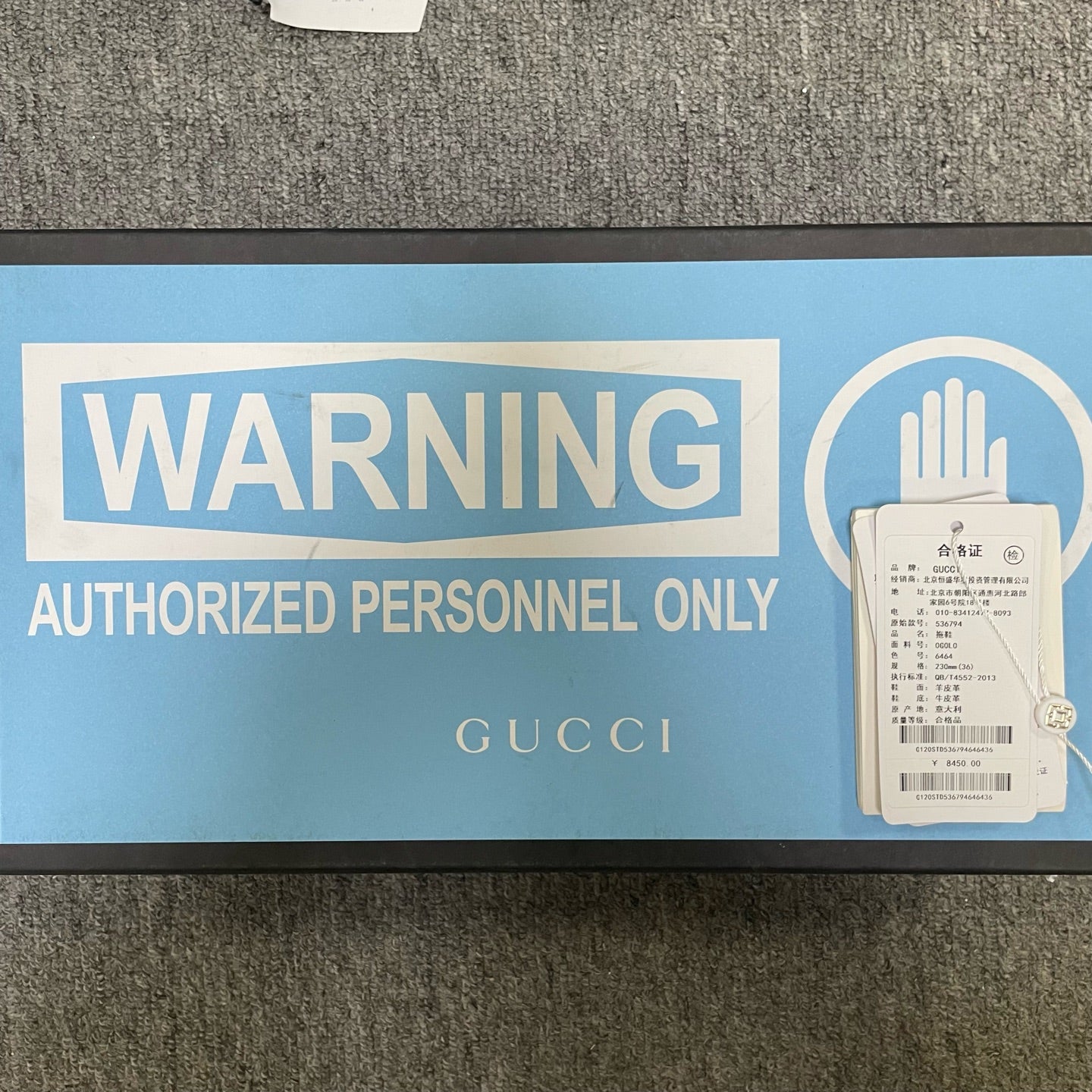 Gucci Flat shoes