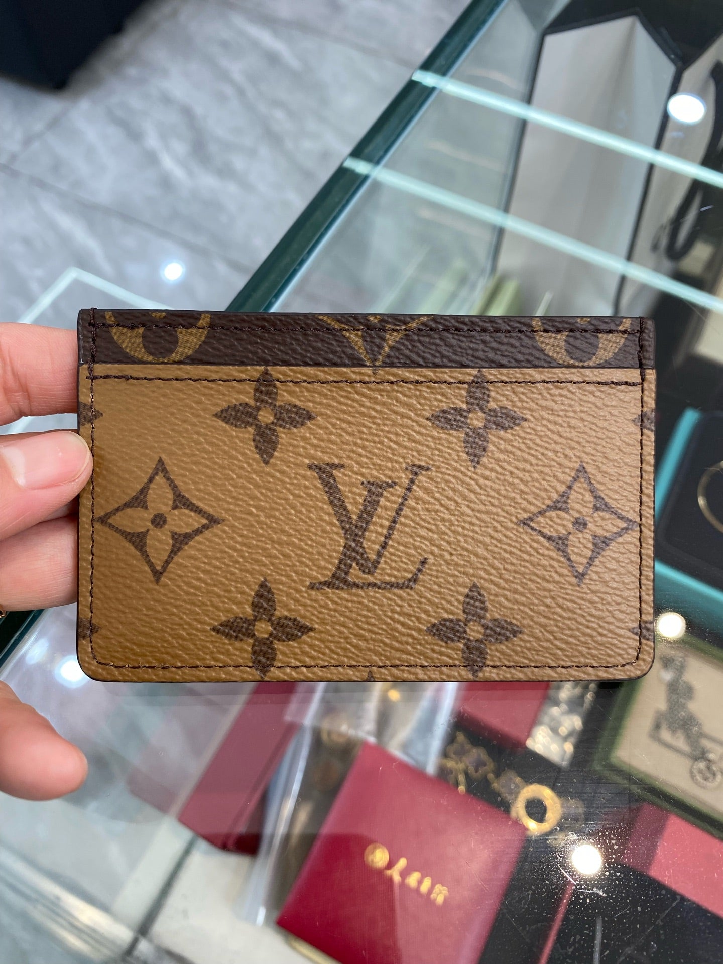 Louis Vuitton M69161