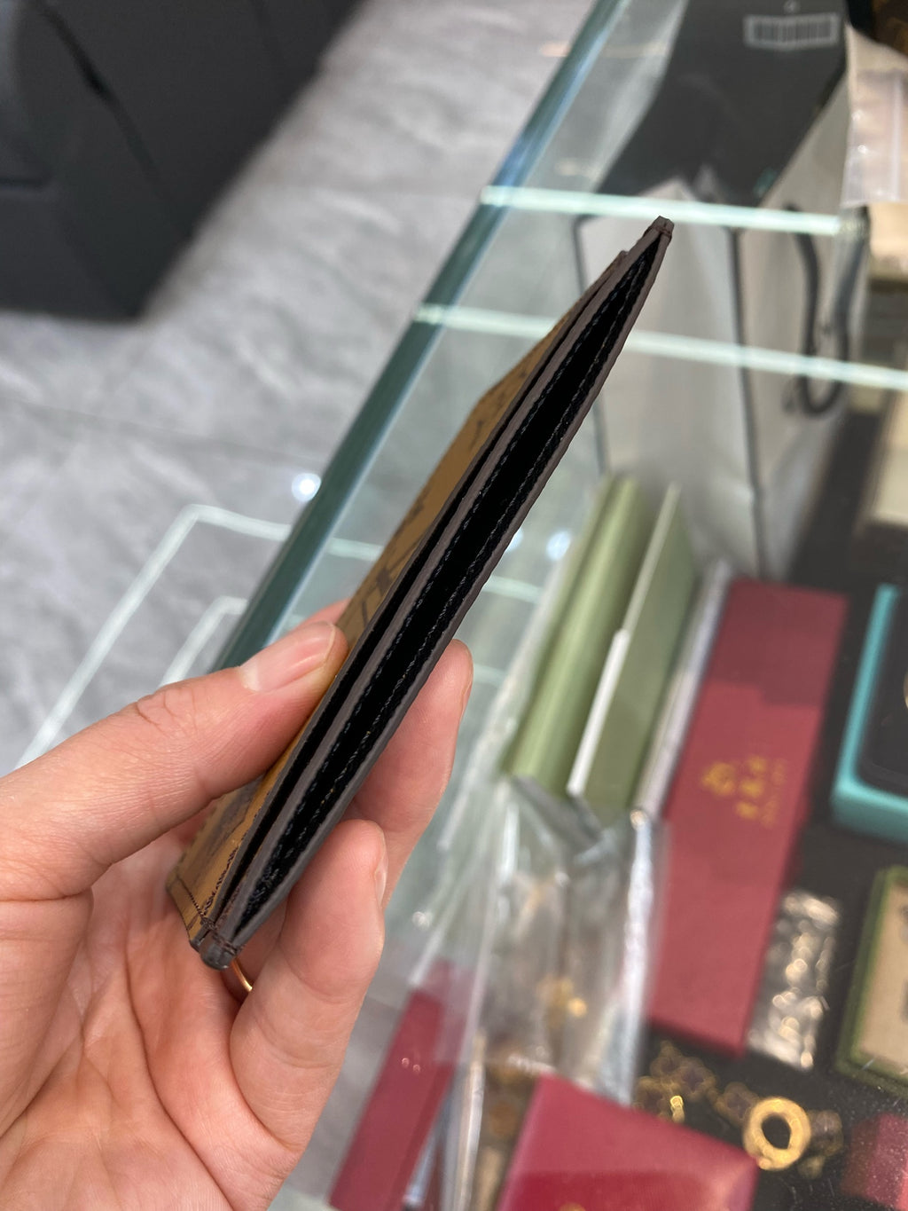 Louis Vuitton M69161