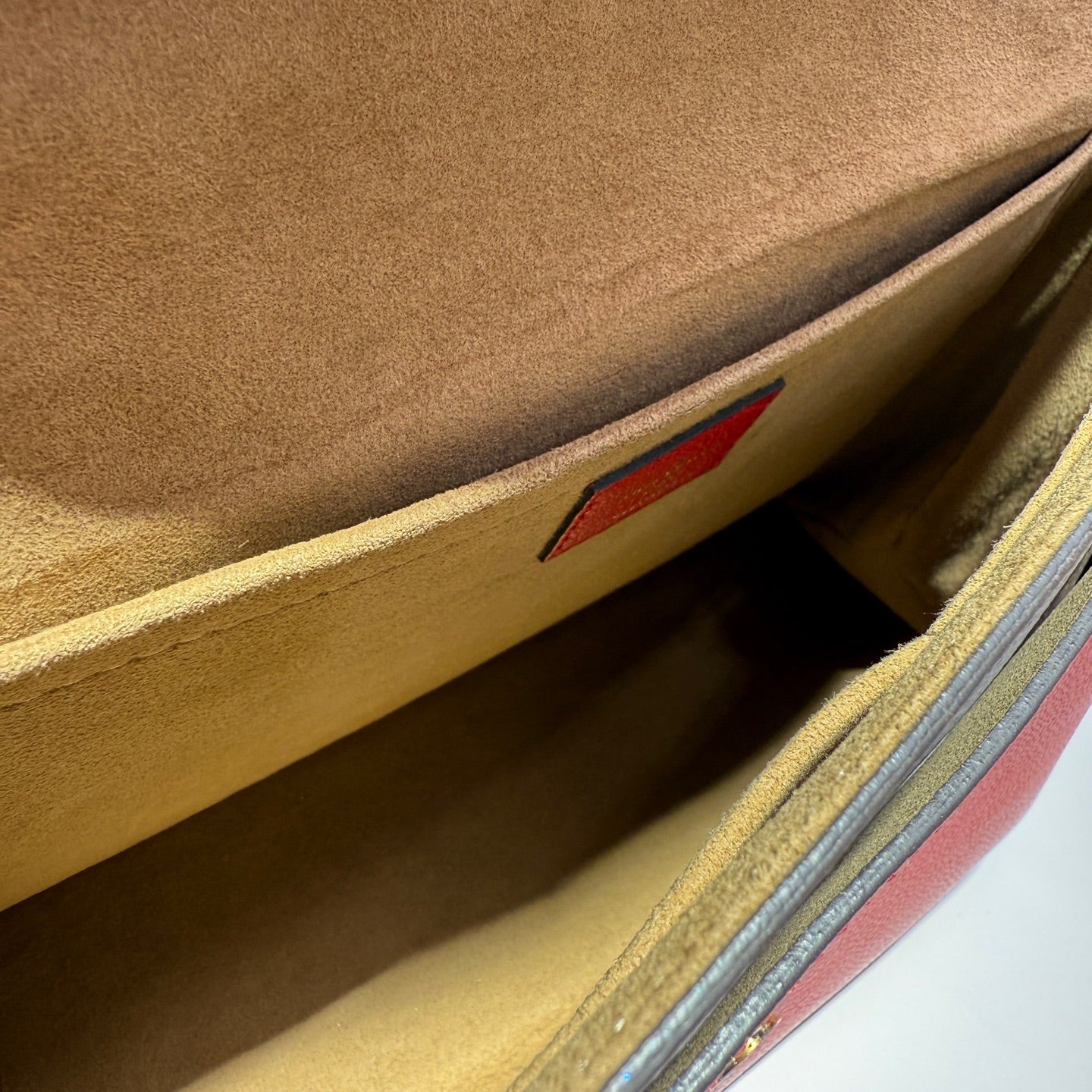 Louis Vuitton Red M44286
