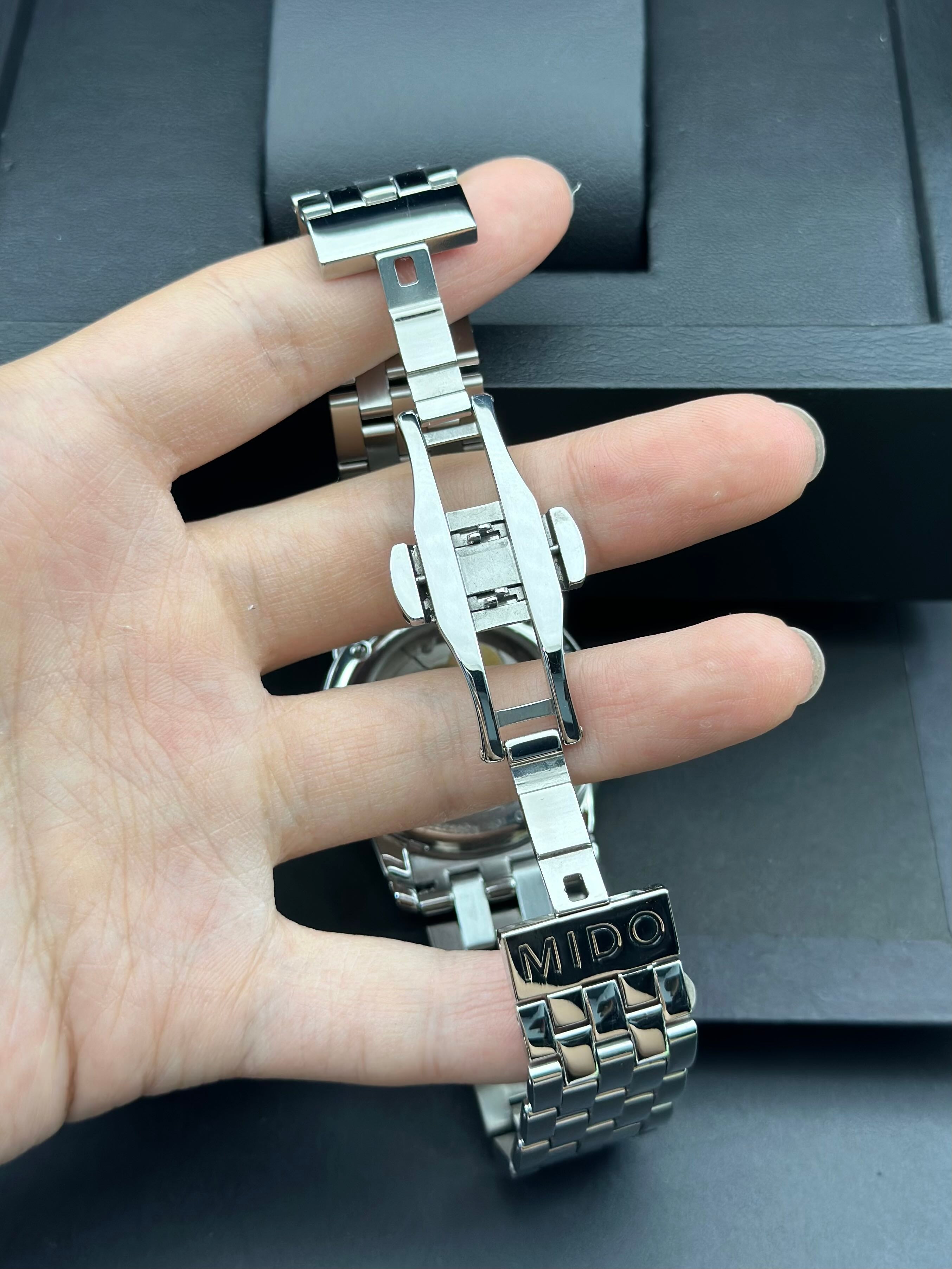 Mido Silver Automatic (self-winding) watch