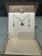 Louis Vuitton Rose gold Necklace