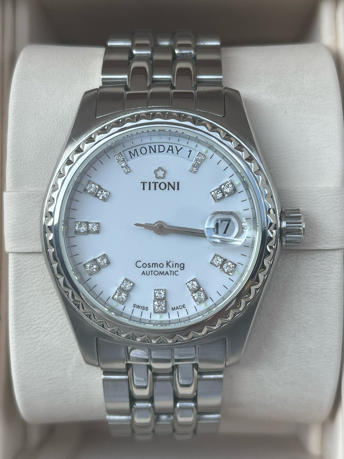 Rolex White Automatic (self-winding) watch