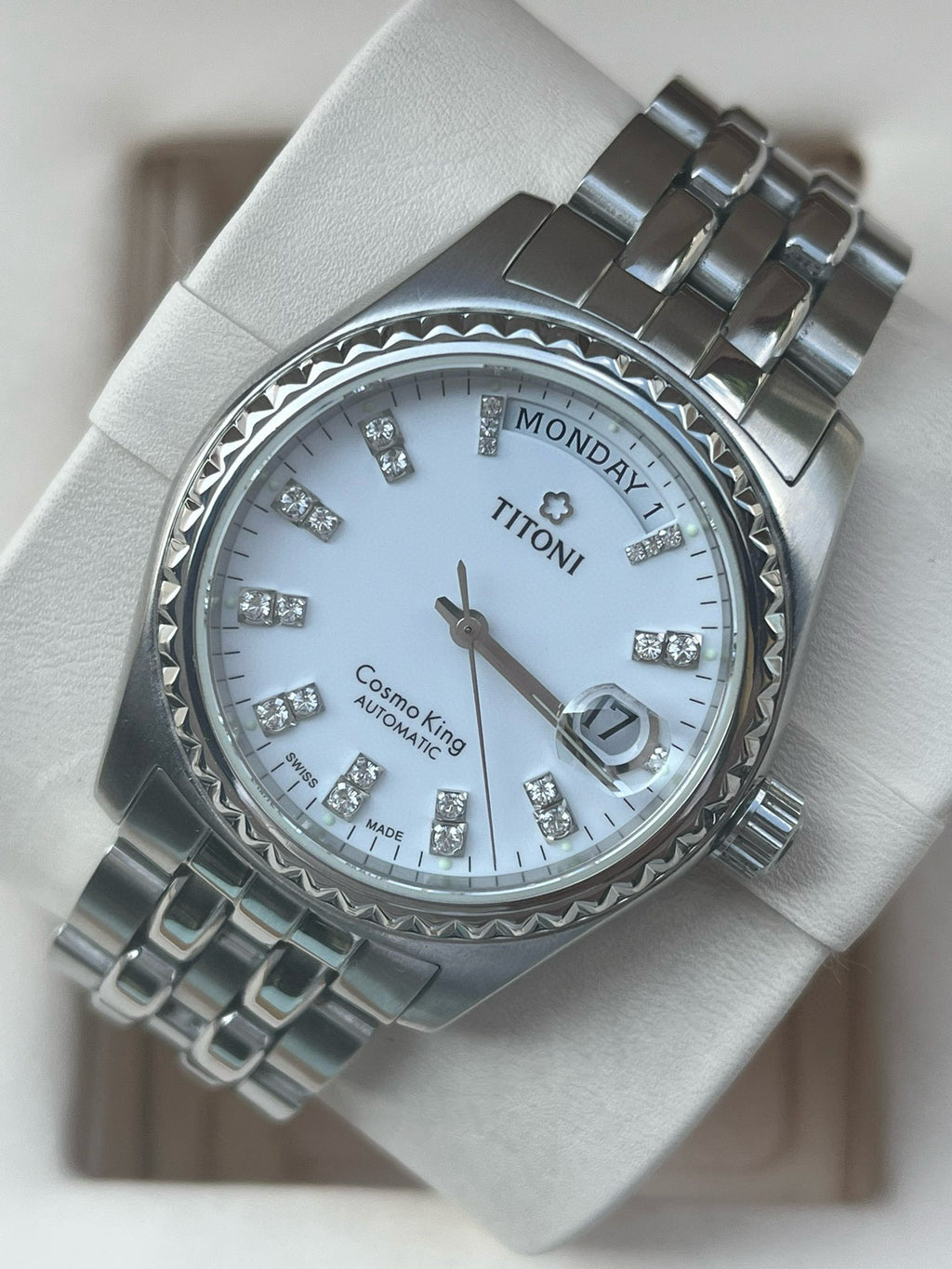 Rolex White Automatic (self-winding) watch