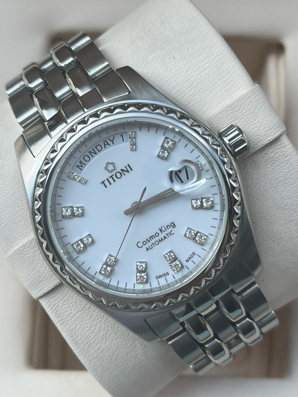 Rolex White Automatic (self-winding) watch