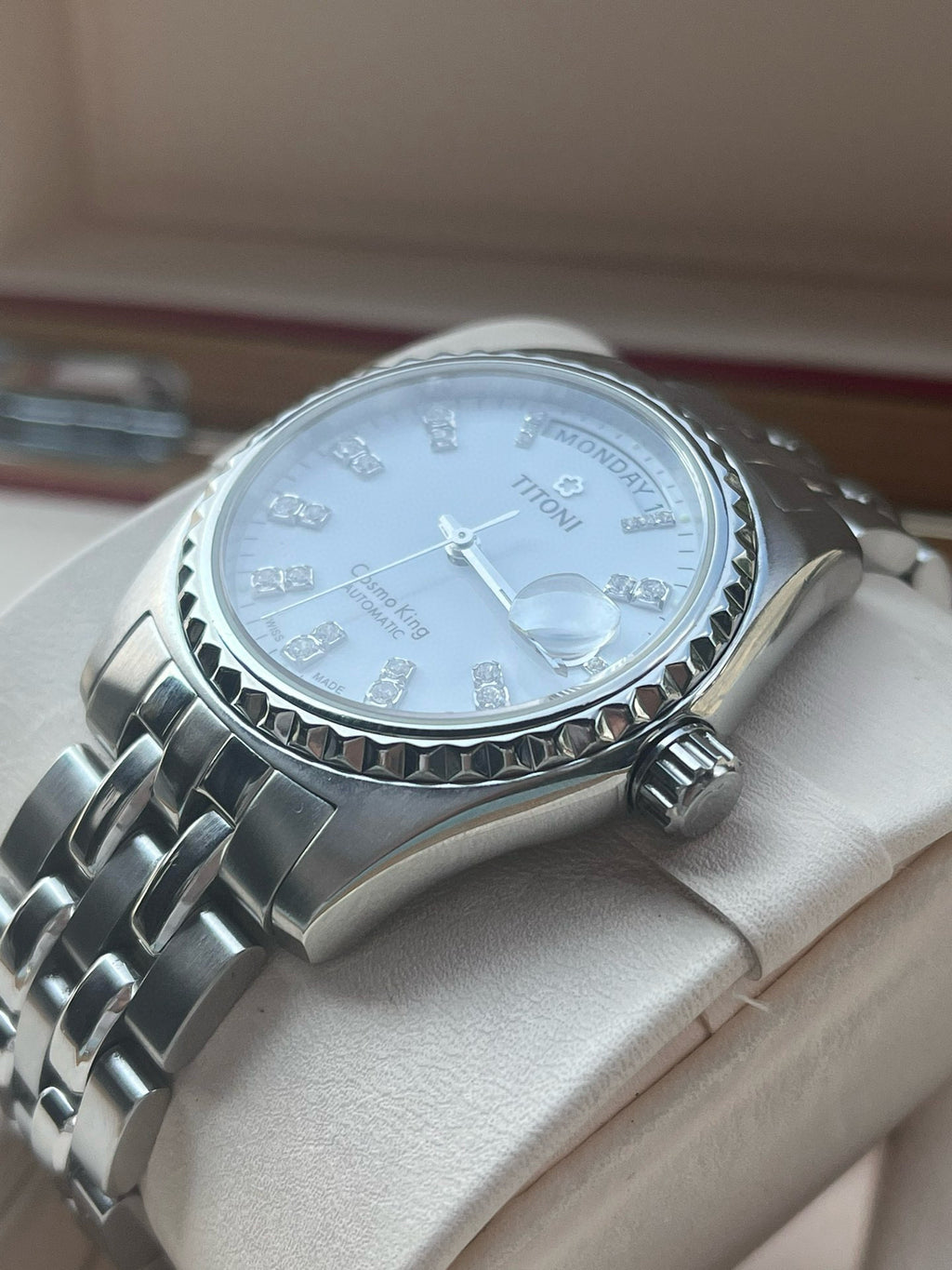 Rolex White Automatic (self-winding) watch
