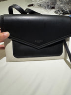 Givenchy BB0546-2796-004