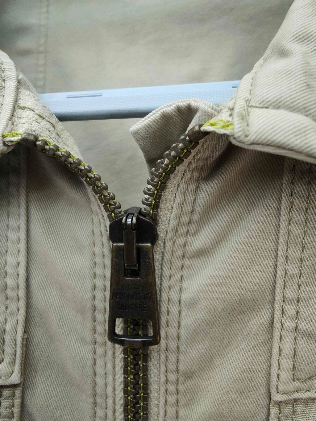 空白 Beige