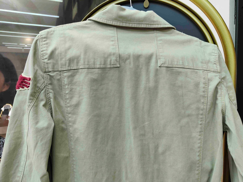 空白 Beige