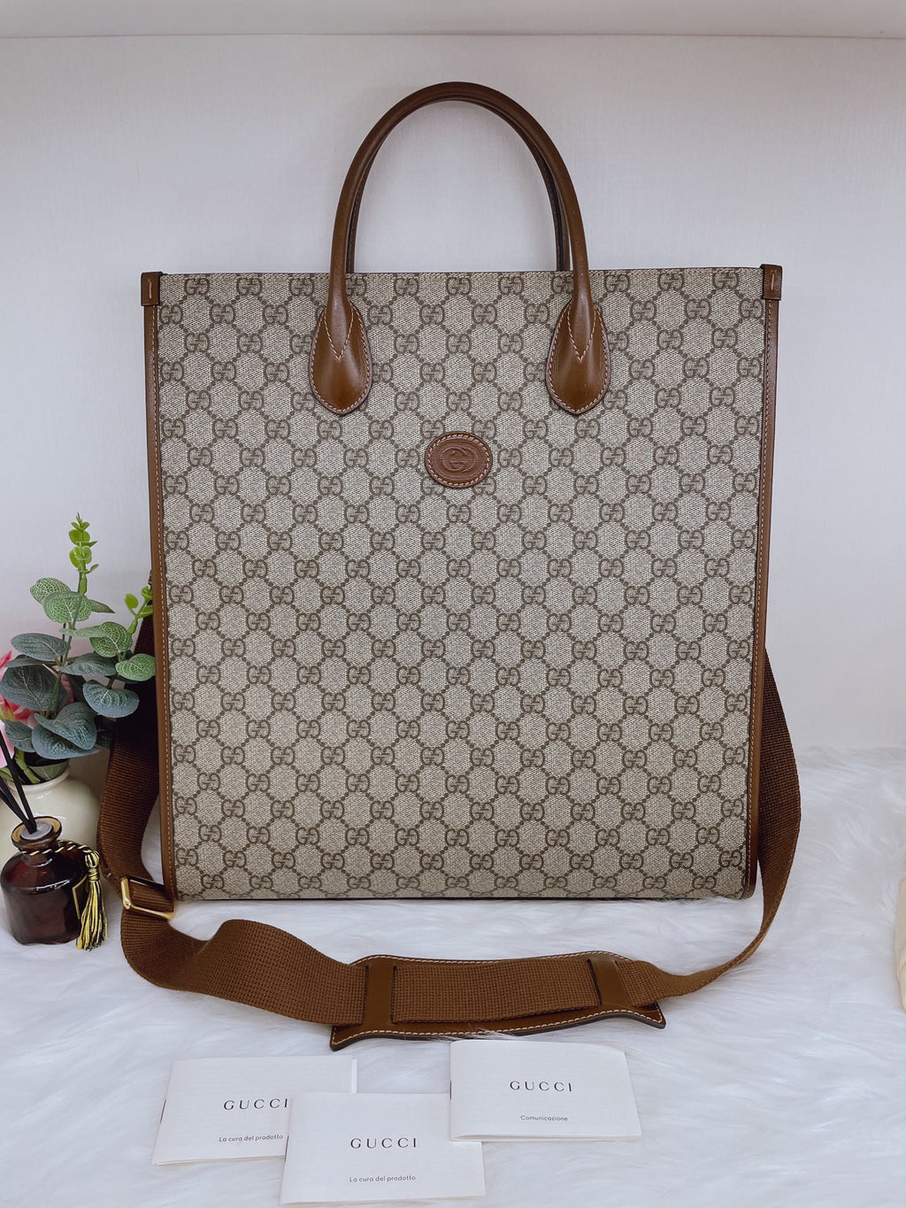 Gucci Tote 67415592THG8563