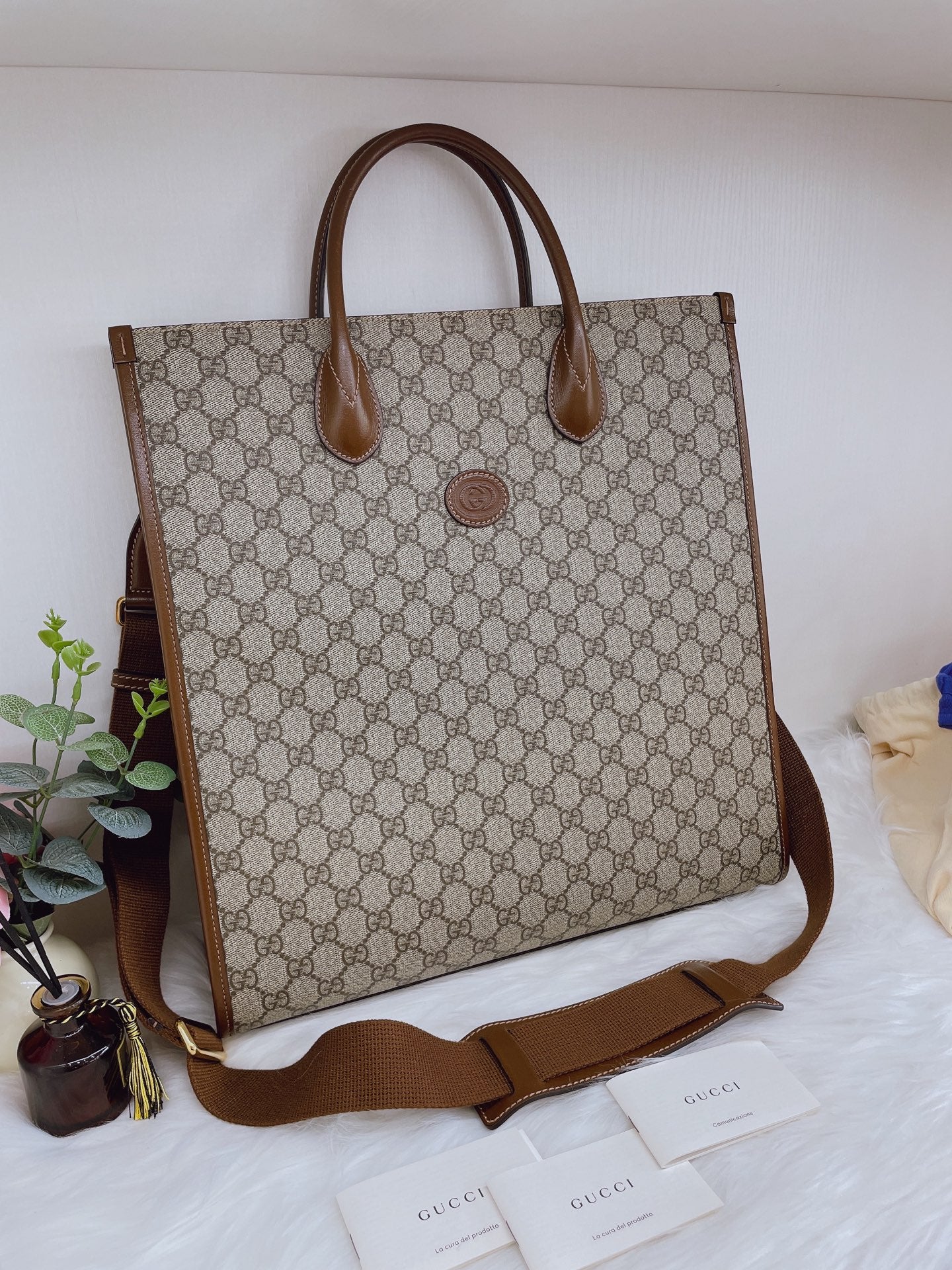 Gucci Tote 67415592THG8563