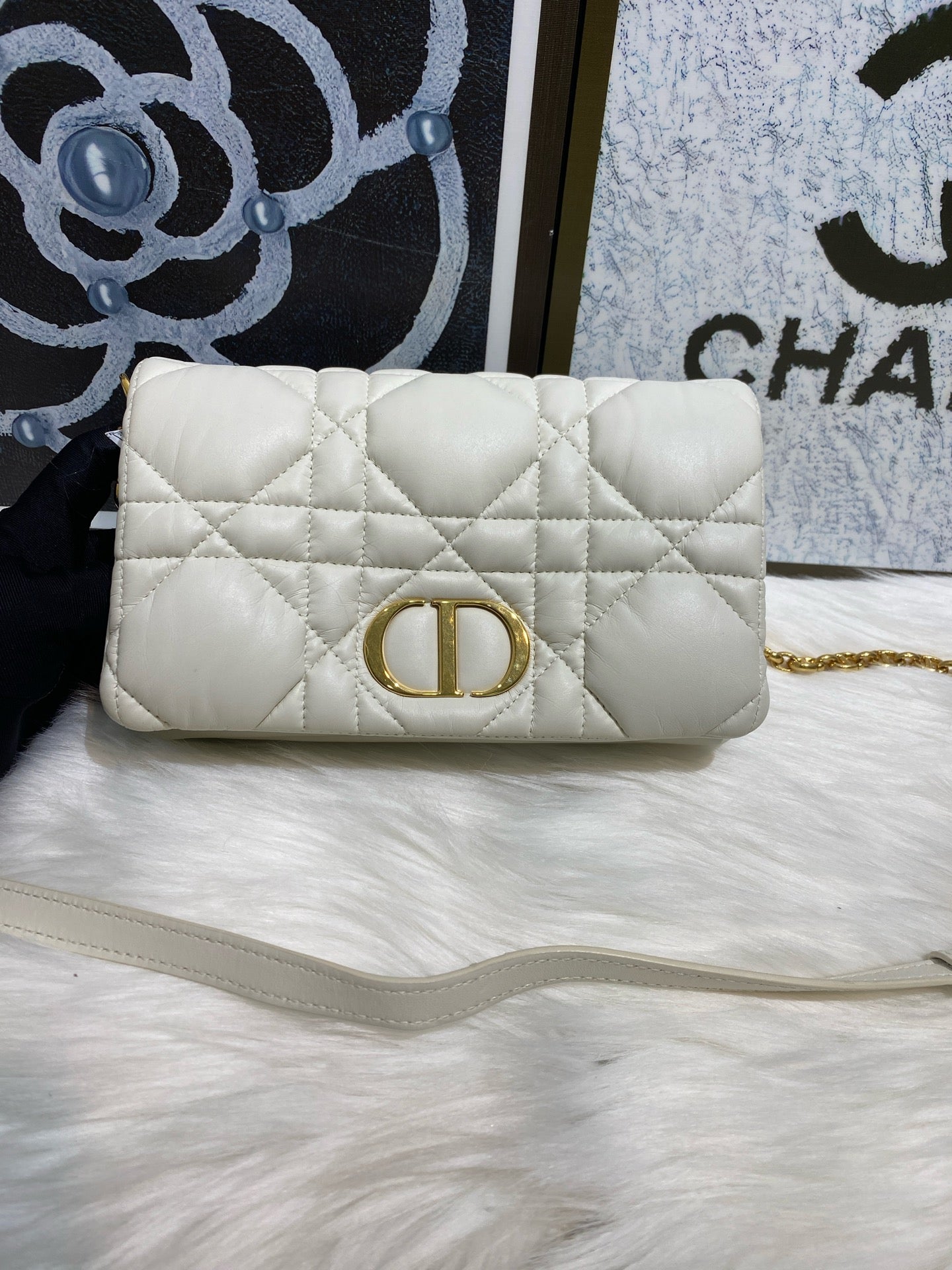 Dior Leather White Clutch S5135UNGX_M030