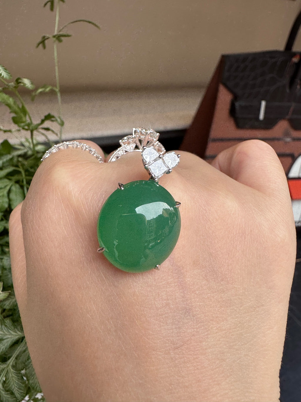 空白 Pendant