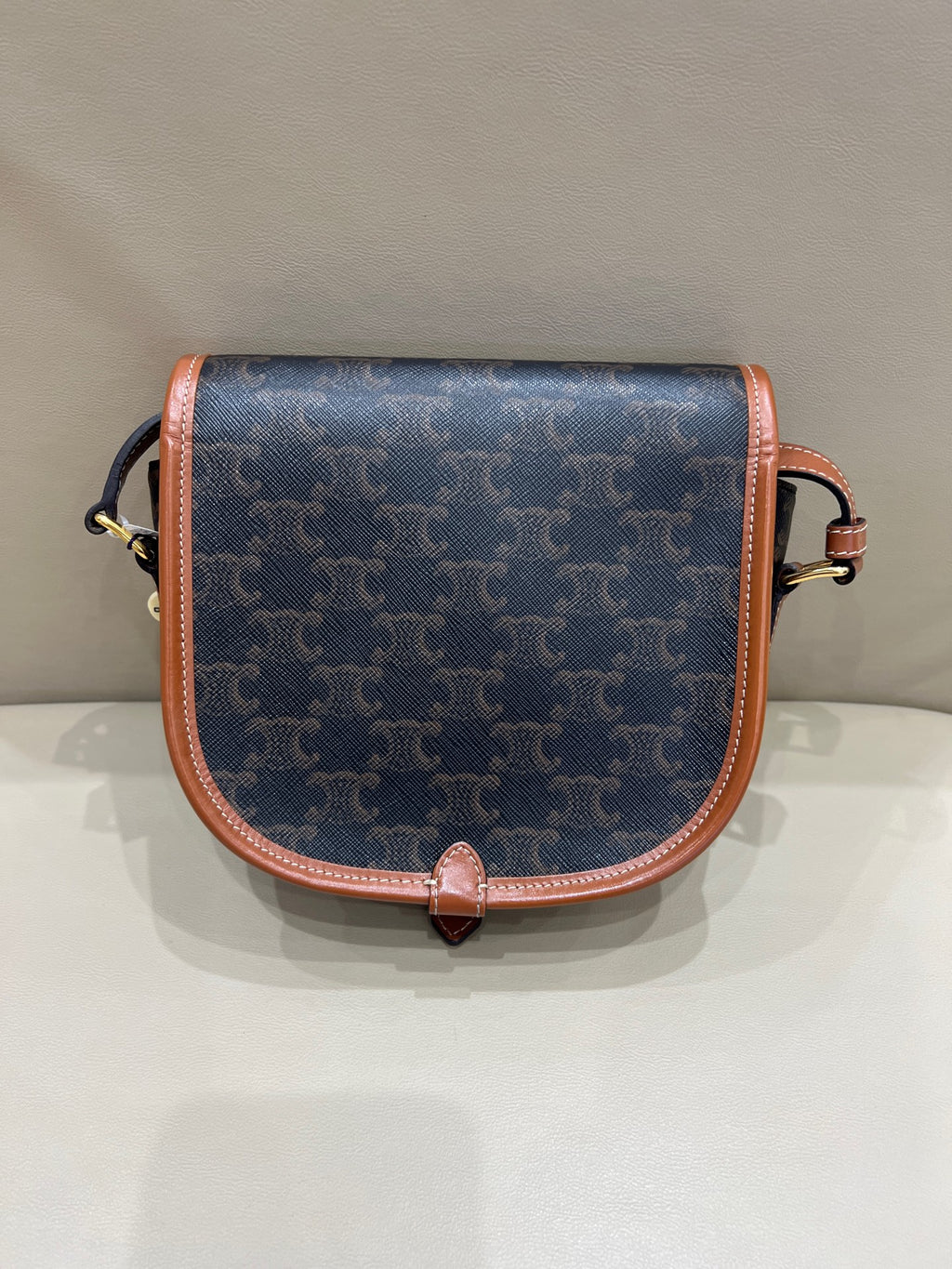 Celine Saddle Bag 7 x 7 x 3 inches (18.5 x 17 x 8 centimeters)