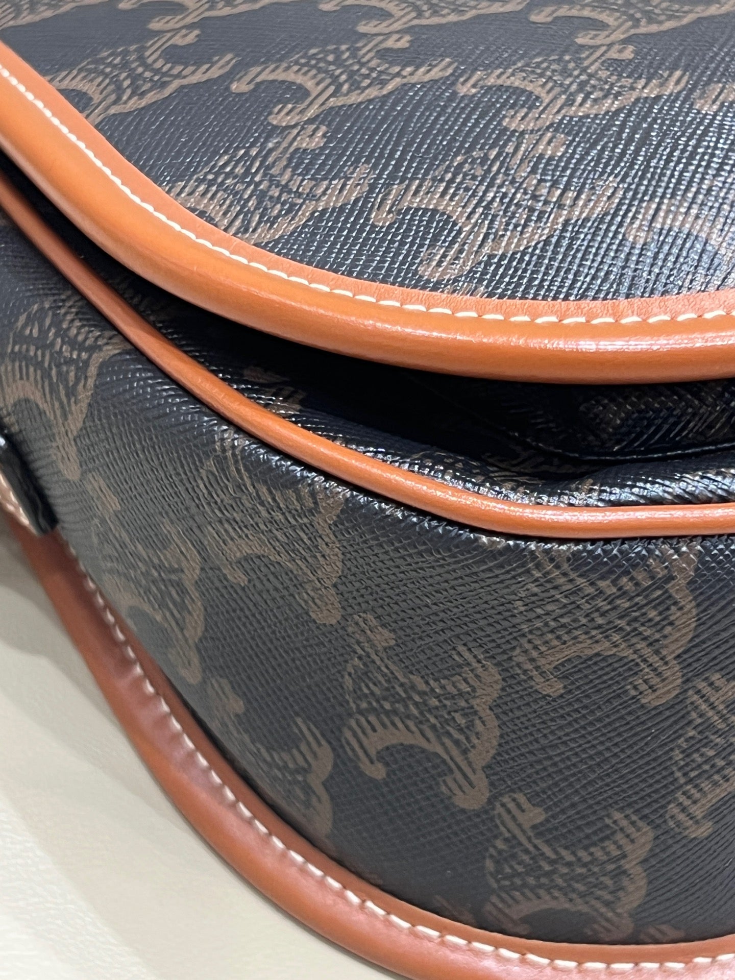 Celine Saddle Bag 7 x 7 x 3 inches (18.5 x 17 x 8 centimeters)