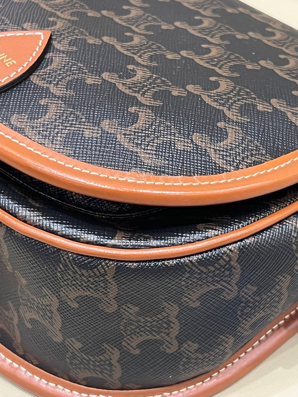 Celine Saddle Bag 7 x 7 x 3 inches (18.5 x 17 x 8 centimeters)
