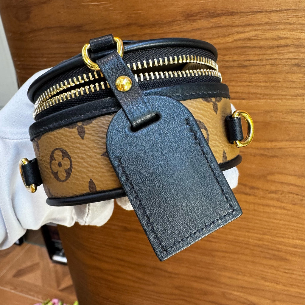 Louis Vuitton M68577