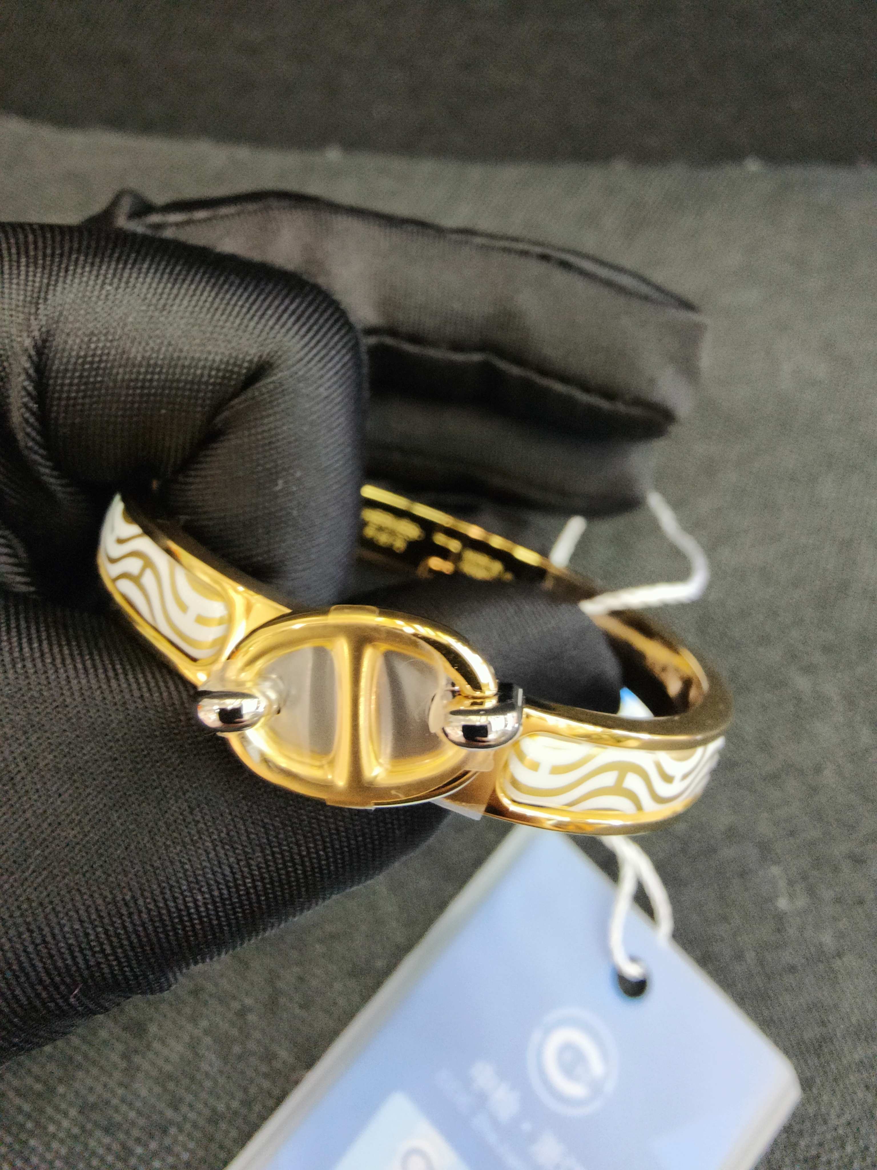 Hermes Bangle
