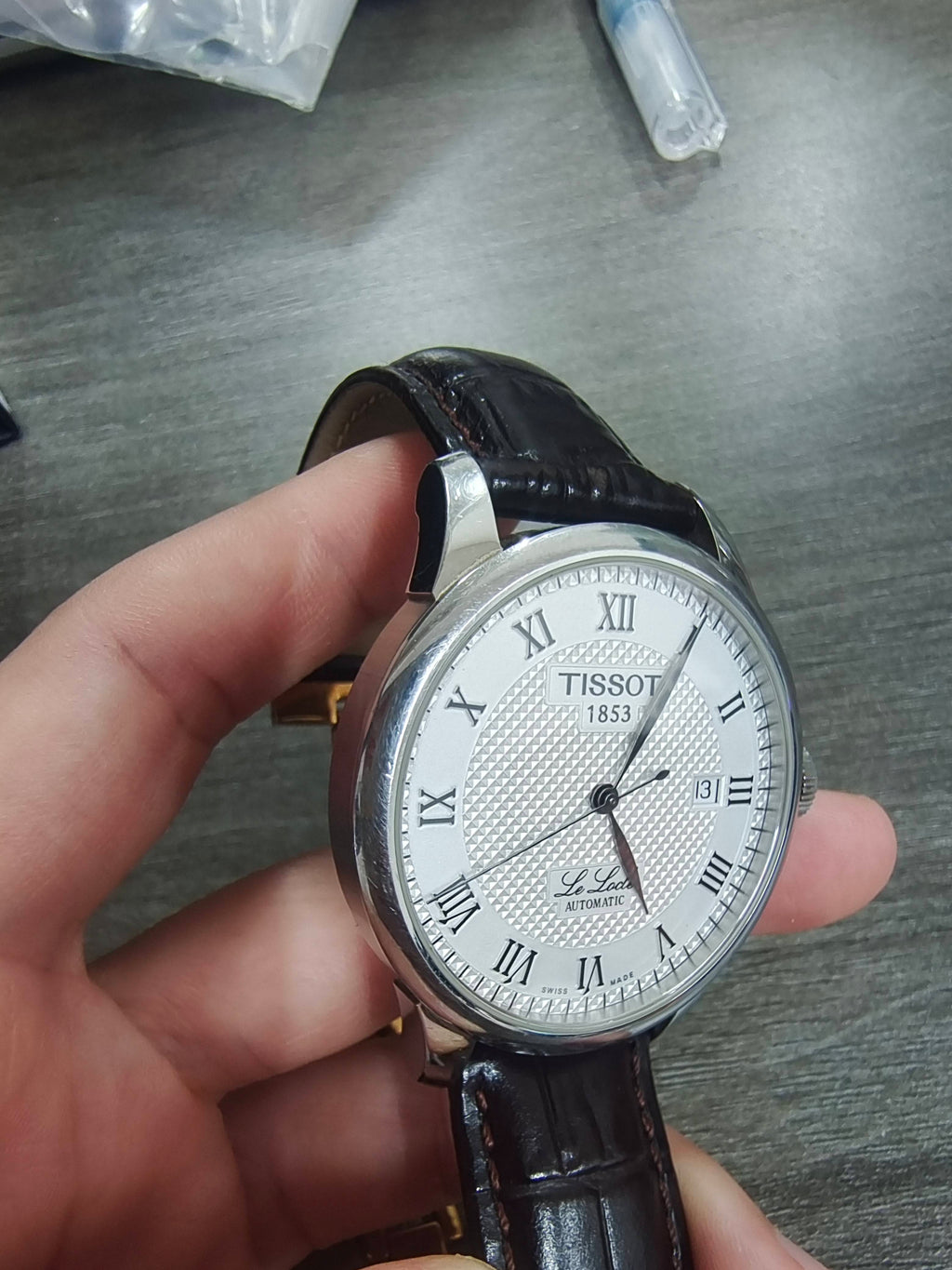 Tissot Classic Automatic (self-winding) watch 39.3 millimeters T41.1.423.33