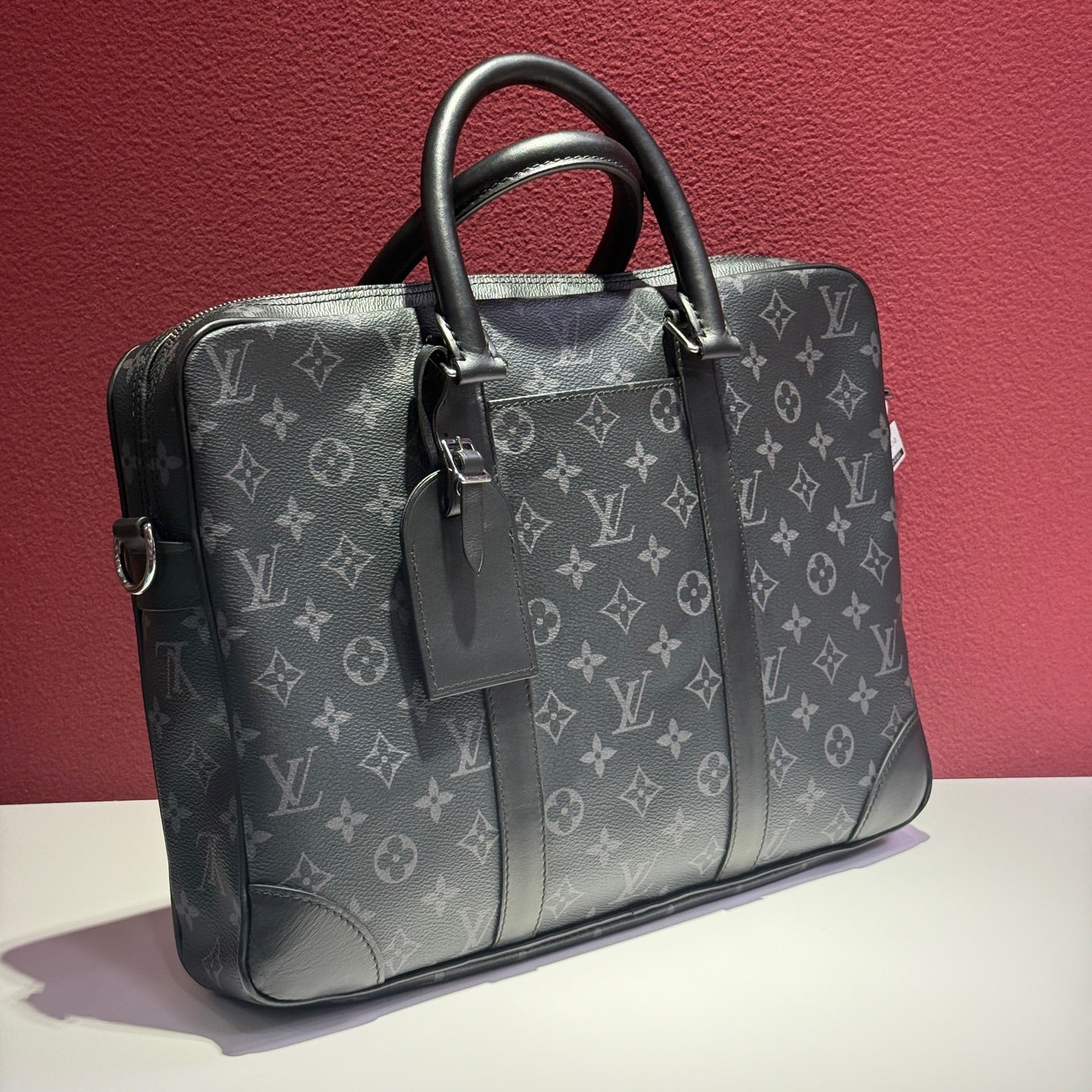 Louis Vuitton Voyage Canvas 36.5 x 27.5 x 6 M46457