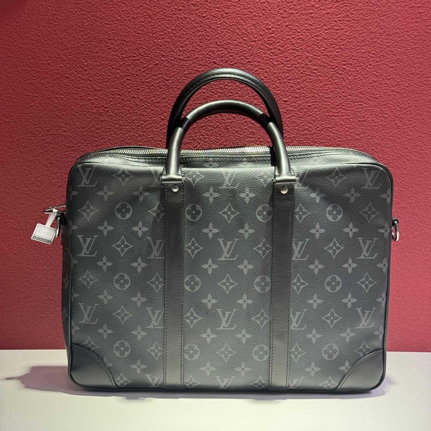 Louis Vuitton Voyage Canvas 36.5 x 27.5 x 6 M46457