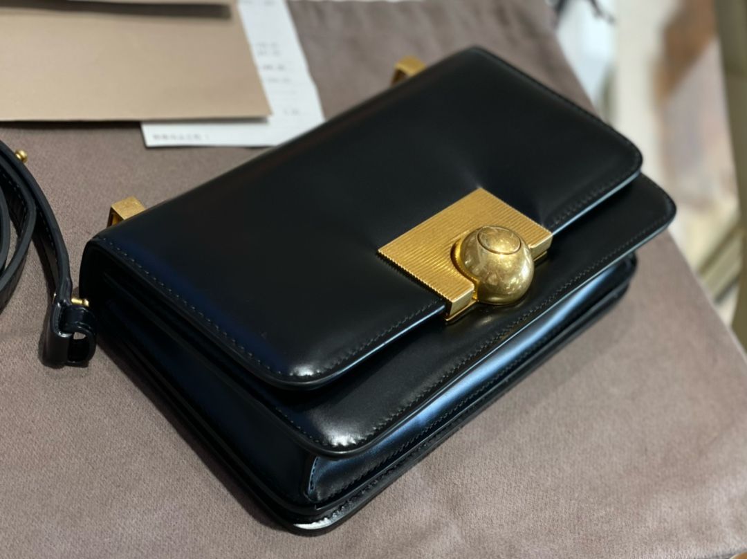 Bottega Veneta Shoulder Bag