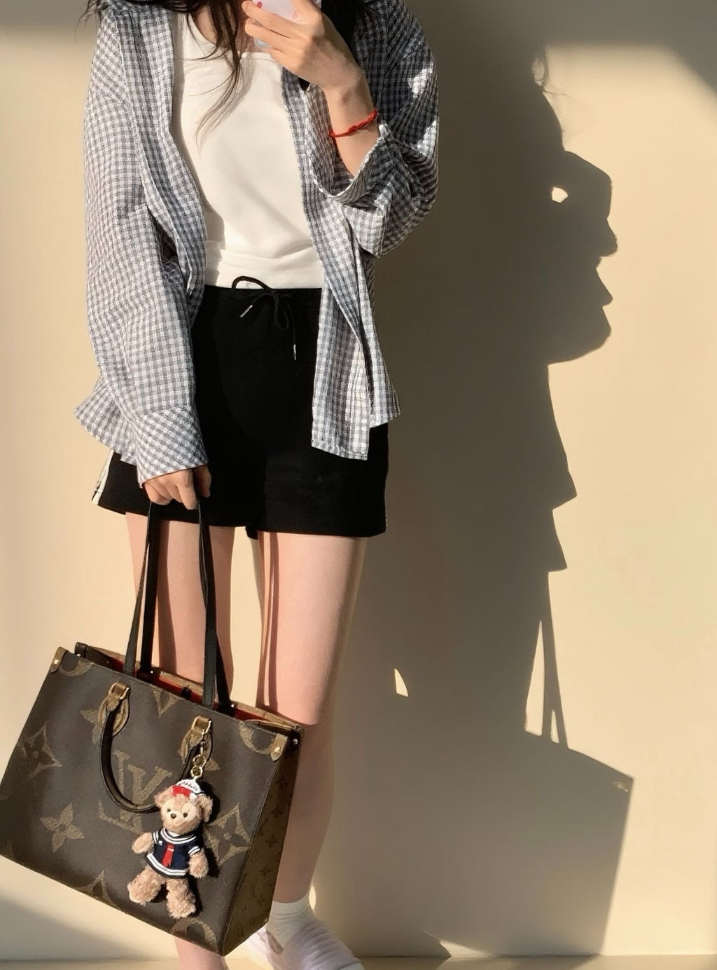Louis Vuitton ONTHEGO Medium-Sized Handbag Canvas M45321
