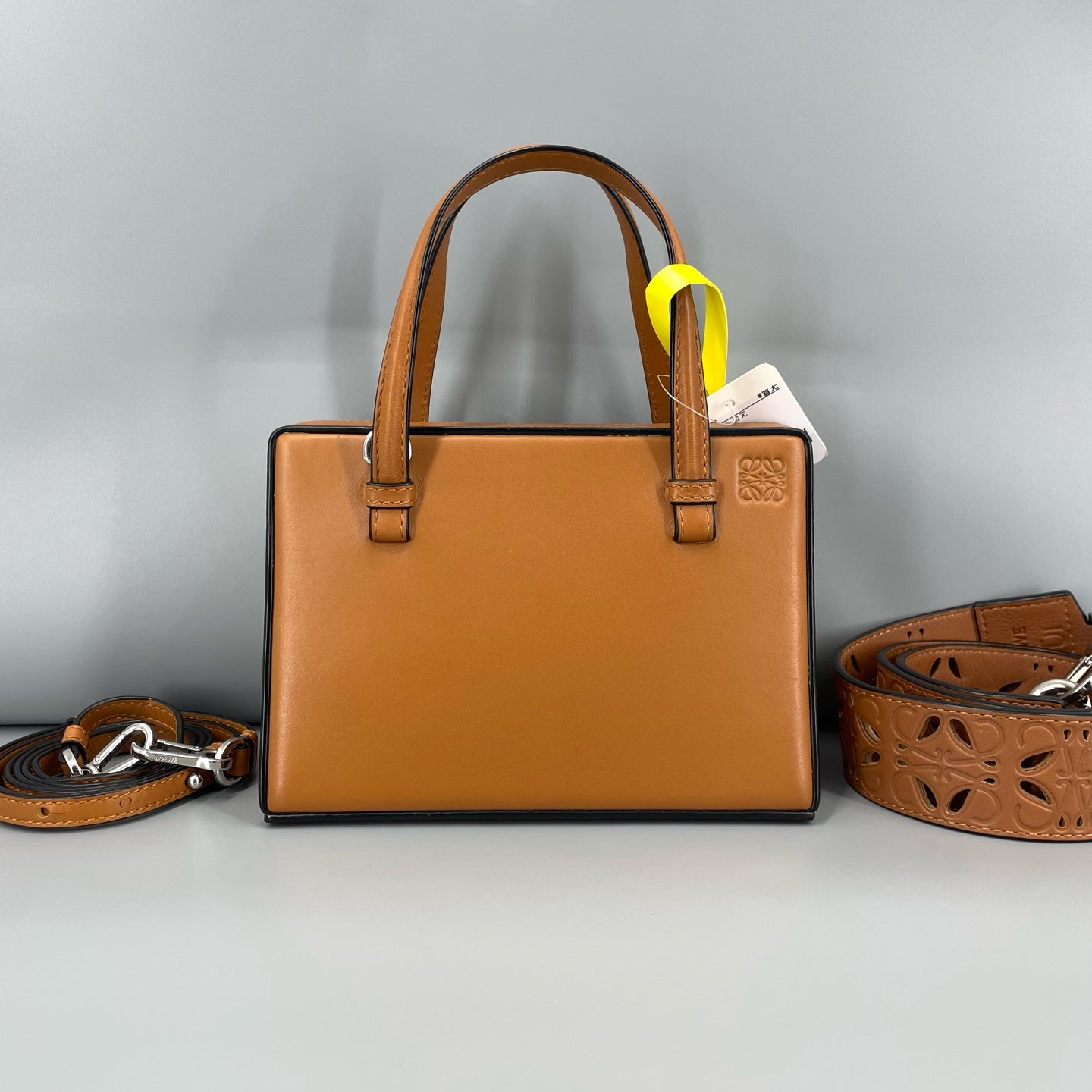 Loewe Brown
