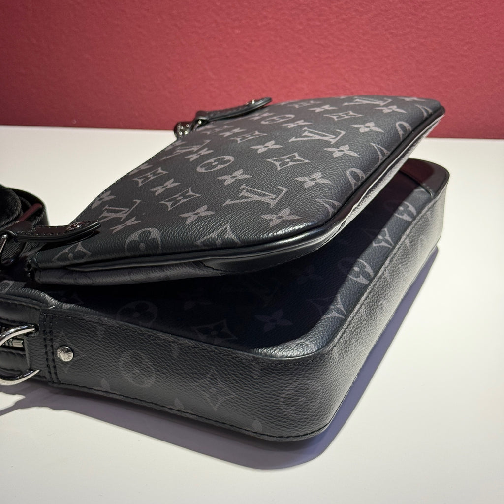 Louis Vuitton Trio Canvas 25 x 18.5 x 7 M69443