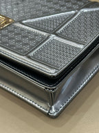 Dior Silver Crossbody 19 x 12 x 3 centimeters S0328OSKN M04L