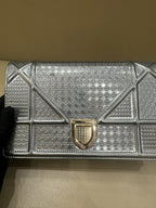 Dior Silver Crossbody 19 x 12 x 3 centimeters S0328OSKN M04L