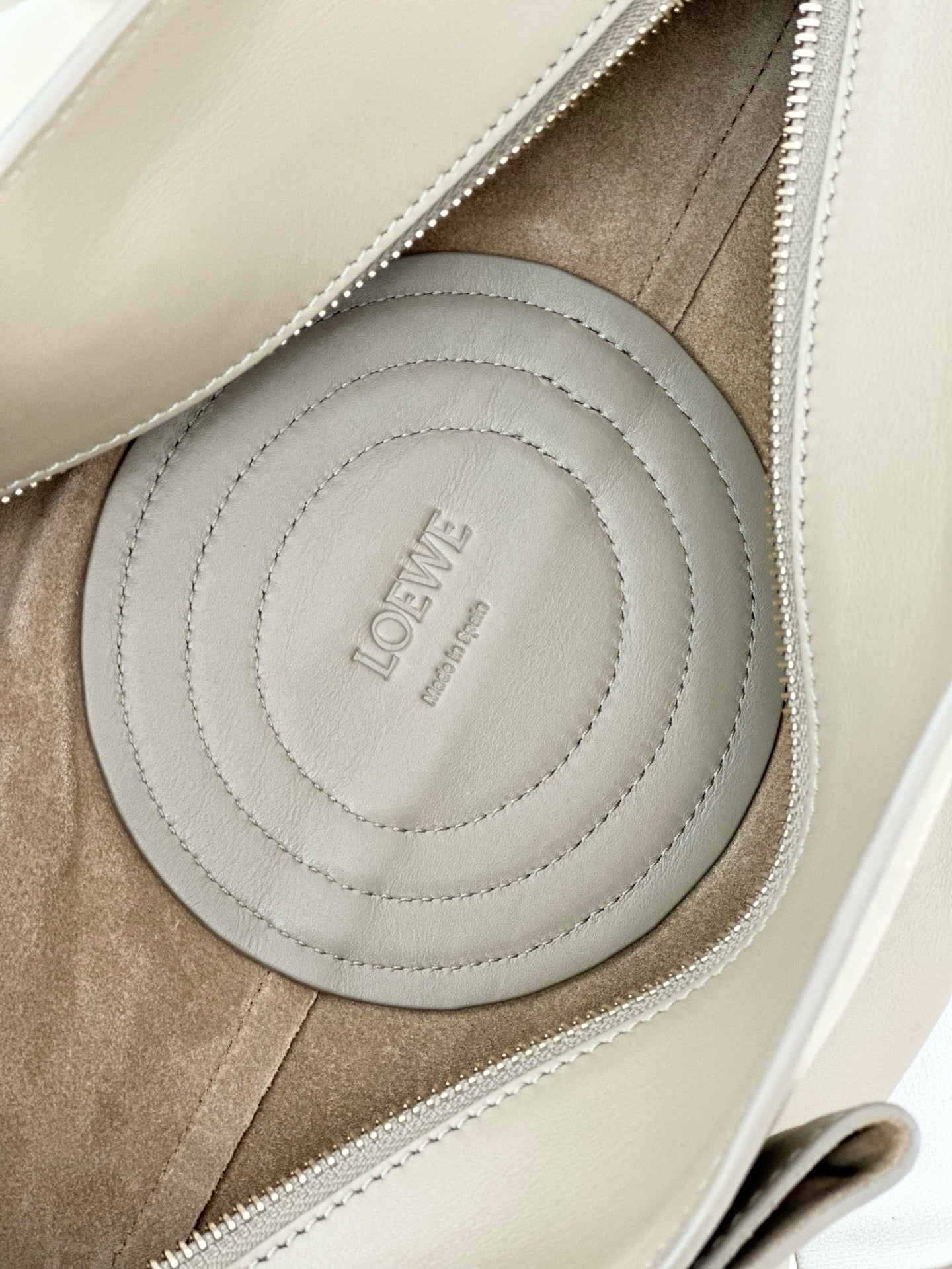 Loewe Handbag A709P48X02-9584